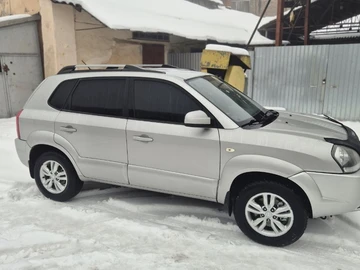 Авто Hyundai Tucson 2009 № 8427212