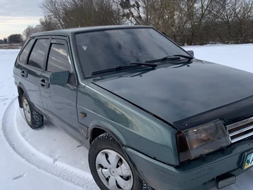 Авто ВАЗ 2109 1998 № 8427223
