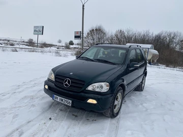 Авто Mercedes Ml Серия 2004 № 8427244