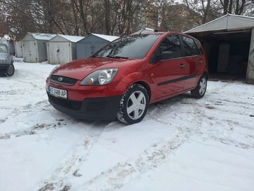 Авто Ford Fiesta 2006 № 8427381