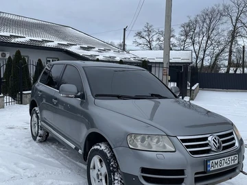 Авто Volkswagen Touareg 2004 № 8427475