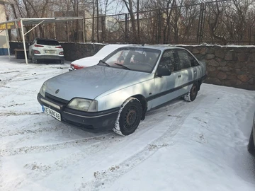 Авто Opel Omega 1987 № 8427459