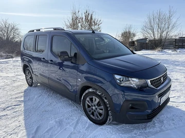 Авто Peugeot 107 2021 № 8427479