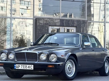 Авто Jaguar Daimler 1988 № 8427849