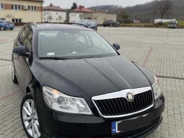 Авто Skoda Octavia 2010 № 8428084