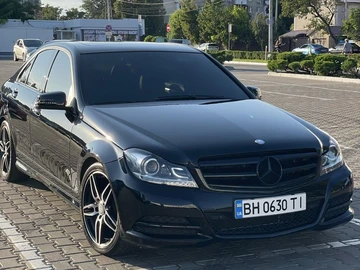 Авто Mercedes 300 2012 № 8428171