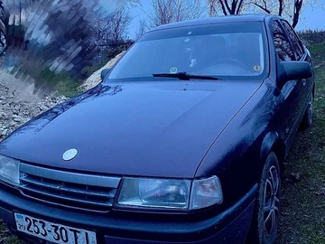 Авто Opel Vectra 1991 № 8428176