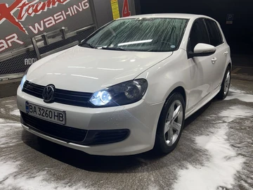 Авто Volkswagen Golf 2010 № 8428285