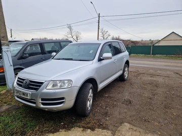 Авто Volkswagen Touareg 2003 № 8428408