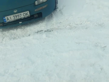 Авто Mazda 323 1995 № 8428687