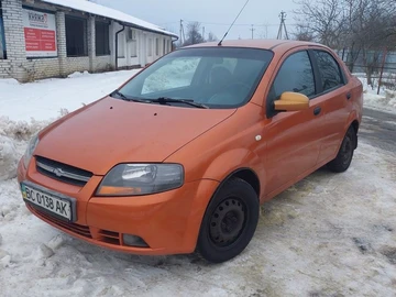 Авто Chevrolet Aveo 2005 № 8428989