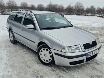 Авто Skoda Octavia 2002 № 8428999
