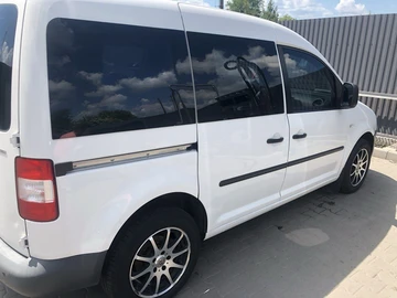 Авто Volkswagen Caddy 2007 № 8429198
