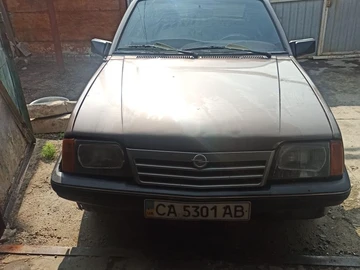 Авто Opel Ascona 1990 № 8429239