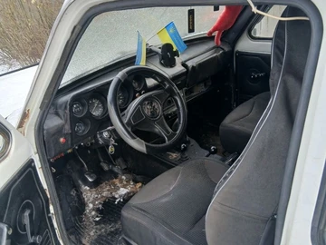 Авто ВАЗ 2121 1989 № 8429537