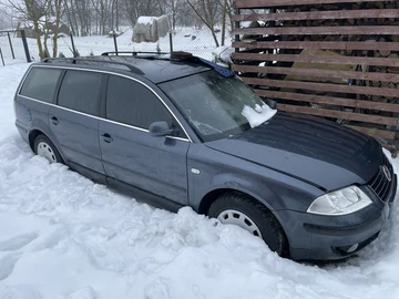 Авто Volkswagen Passat Variant 2002 № 8429767