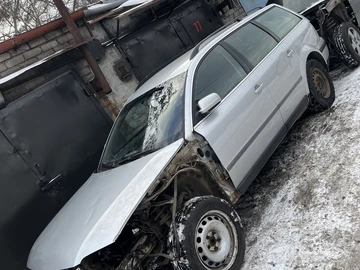 Авто Volkswagen Passat Variant 2002 № 8429853
