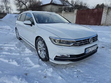 Авто Volkswagen Passat Variant 2015 № 8429881