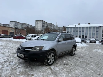 Авто Mitsubishi Outlander 2005 № 8429904