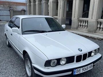 Авто BMW 5 Серия 1990 № 8430051