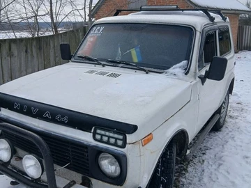 Авто ВАЗ 2121 1989 № 8430060