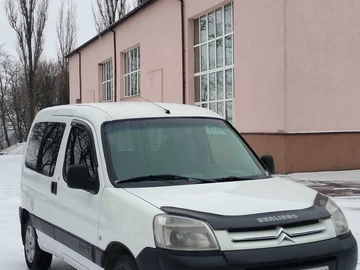Авто Citroen Berlingo 2009 № 8430070