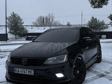 Авто Volkswagen Jetta 2017 № 8430189