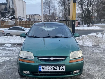 Авто Chevrolet Aveo 2005 № 8430459