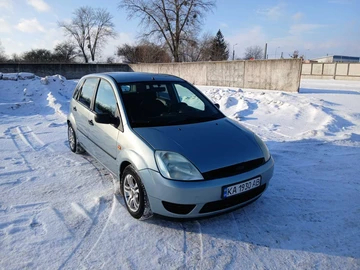 Авто Ford Fiesta 2003 № 8430471