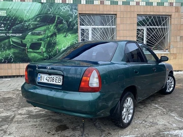Авто Daewoo Nubira 1998 № 8430701