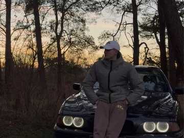 Авто BMW 5 Серия 1999 № 8430787