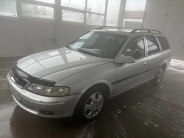 Авто Opel Vectra 2000 № 8430789
