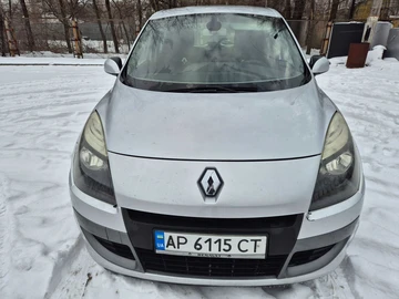Авто Renault Scenic 2010 № 8430810