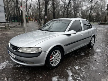 Авто Opel Vectra 1998 № 8430994
