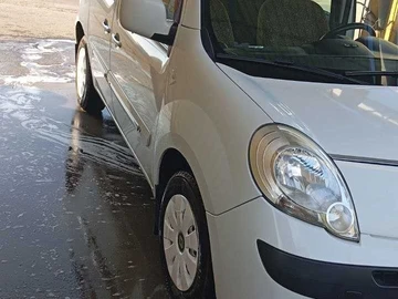 Авто Renault Kangoo Passenger 2011 № 8431094