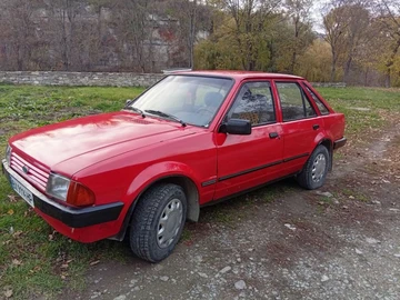 Авто Ford Escort 1985 № 8431117