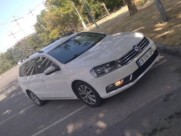 Авто Volkswagen Passat Hatchback 2012 № 8431245