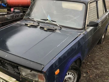 Авто ВАЗ 2105 1990 № 8431274