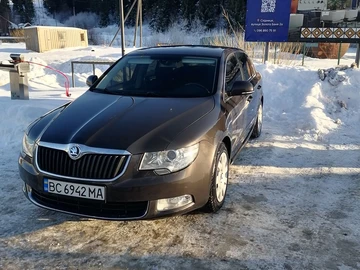 Авто Skoda Superb 2011 № 8431356