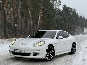 Авто Porsche Panamera 2010 № 8431363