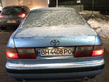 Авто Toyota Carina E 1992 № 8431563