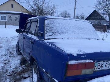 Авто ВАЗ 2105 2005 № 8431690