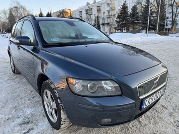 Авто Volvo V50 2007 № 8431700