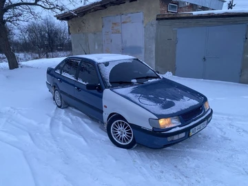 Авто Volkswagen Passat Sedan 1994 № 8431703