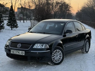 Авто Volkswagen Passat Sedan 2004 № 8431972