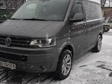 Авто Volkswagen Transporter 2012 № 8431997
