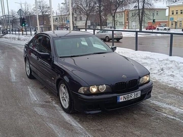 Авто BMW 5 Серия 2002 № 8432302