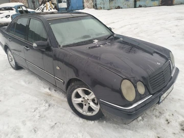 Авто Mercedes 280 1996 № 8432361