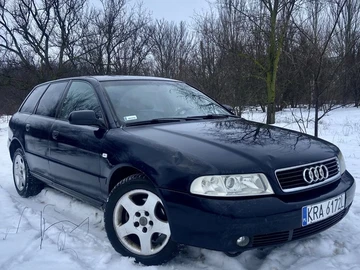 Авто Audi A4 2000 № 8432395
