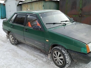 Авто ВАЗ 2109 1999 № 8432401